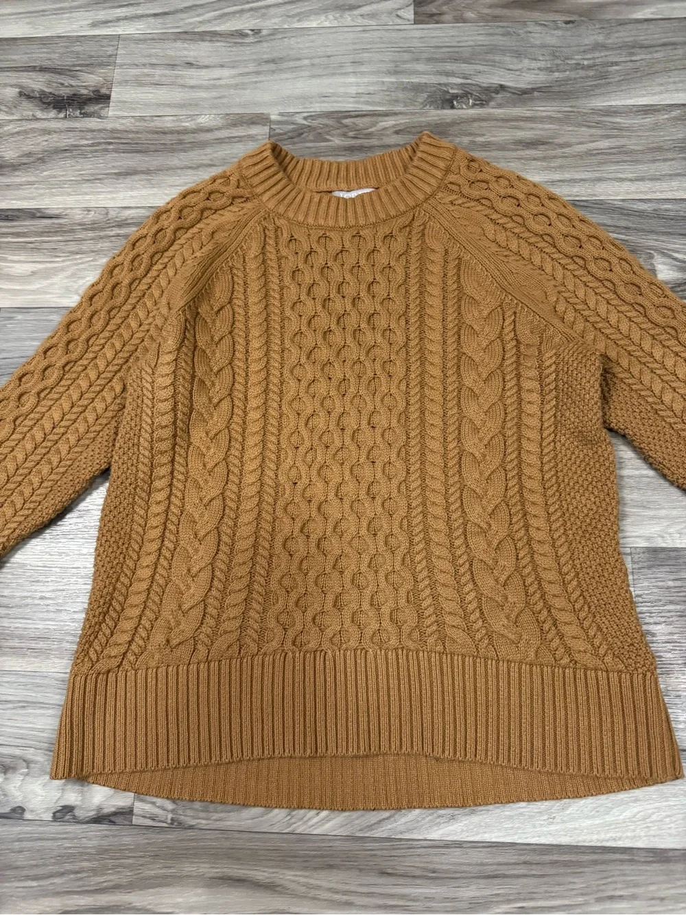 J. Crew 100% Cotton Cable Knit Crewneck Sweater in Cafe Latte Size Medium